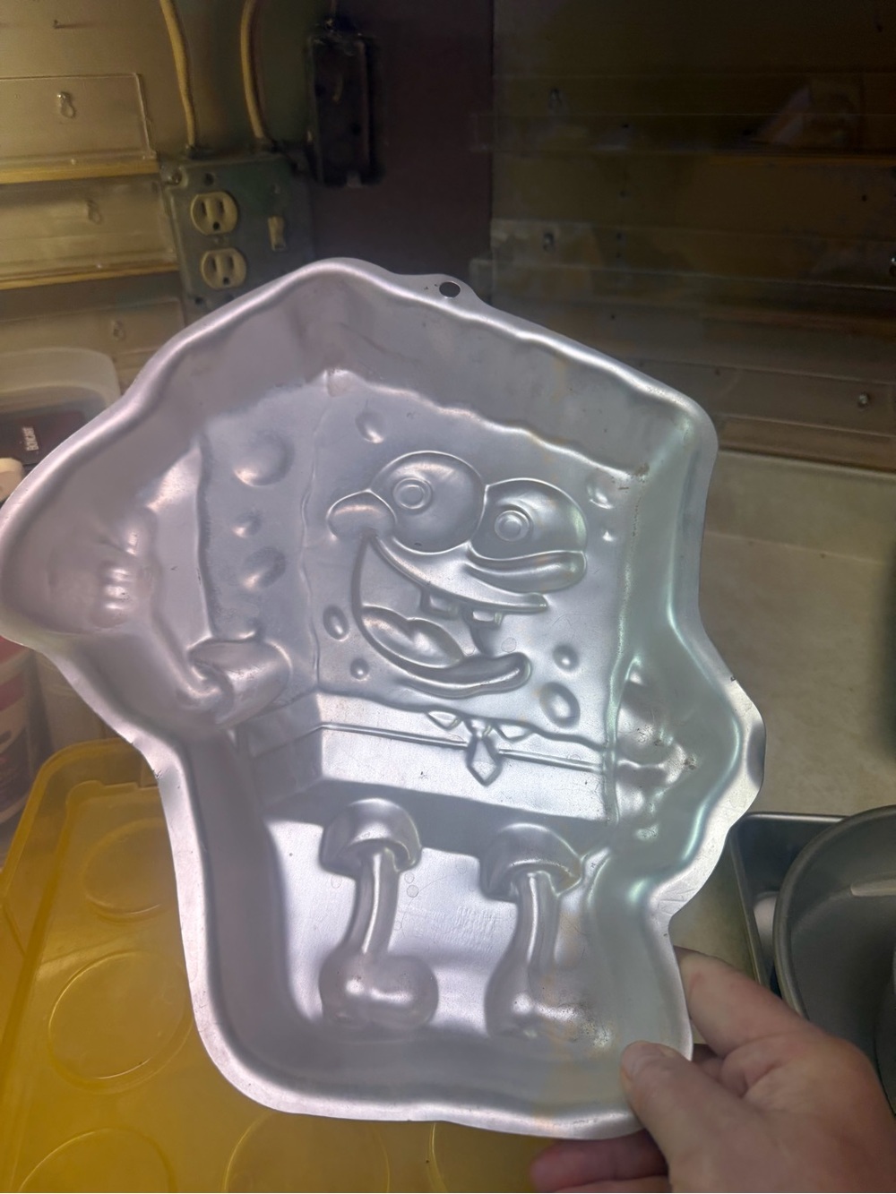 Silver SpongeBob-Shaped cake pan